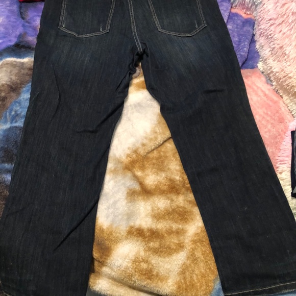 Jeans - Picture 3 of 3